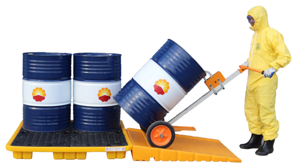 Low Profile 4 Drum Spill Pallet with Drain Plug SD004L