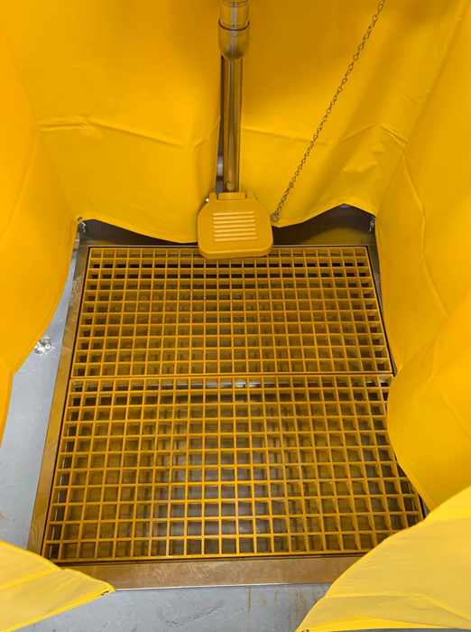 Spilldoc Curtain Booth Type Emergency Shower & Eyewash Station with waste water containment sink SDCBSE304
